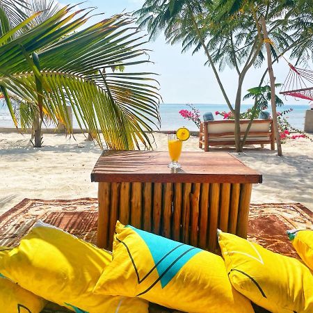 Hotel Kidoti Bay Extérieur photo