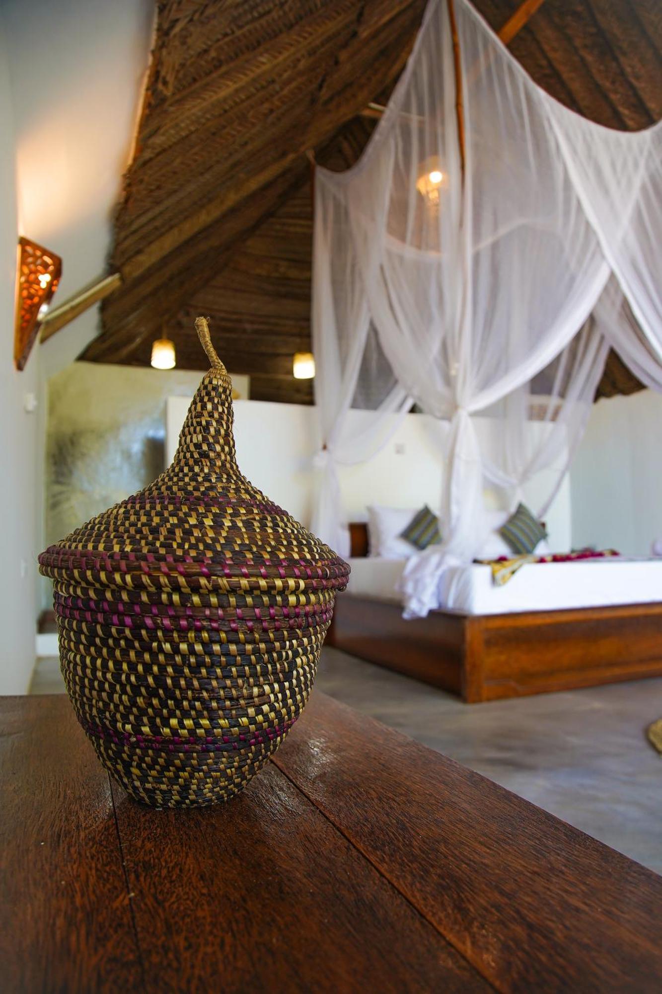 Hotel Kidoti Bay Extérieur photo