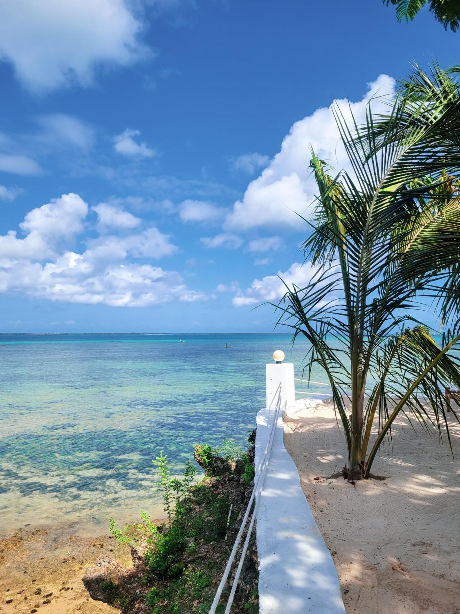 Hotel Kidoti Bay Extérieur photo
