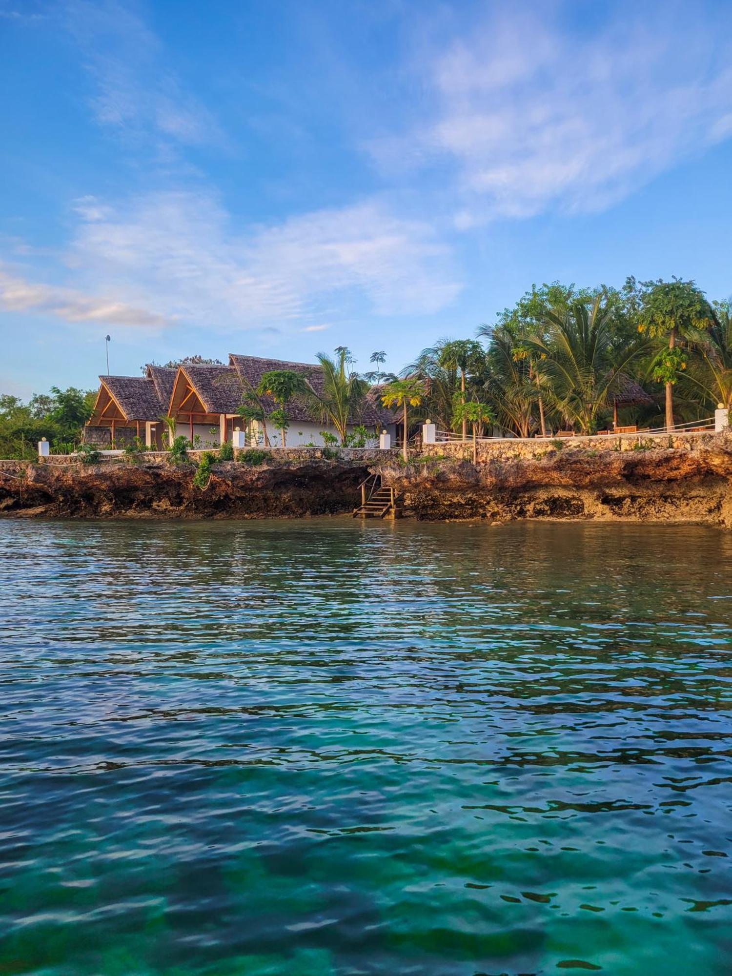 Hotel Kidoti Bay Extérieur photo