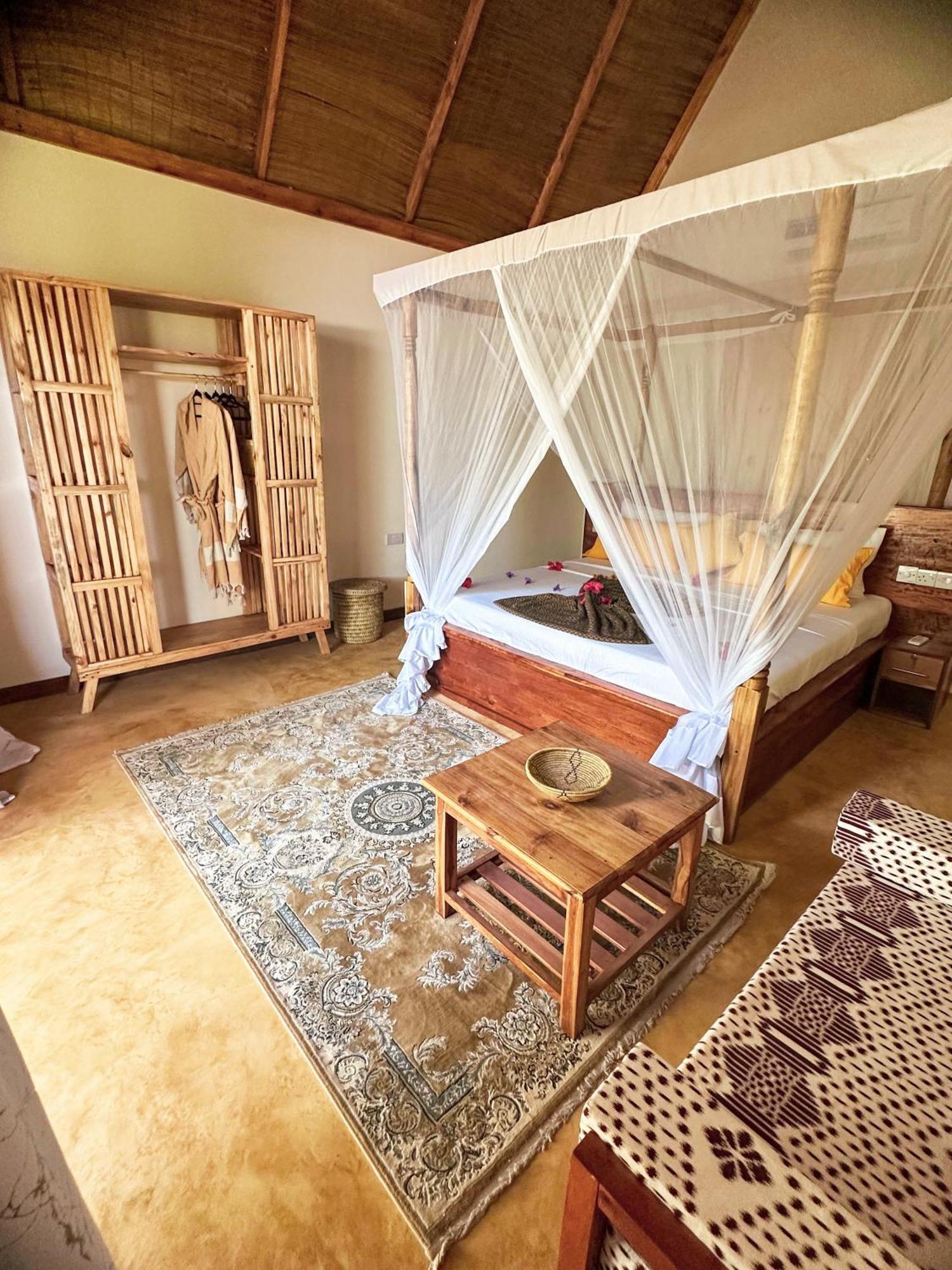 Hotel Kidoti Bay Extérieur photo